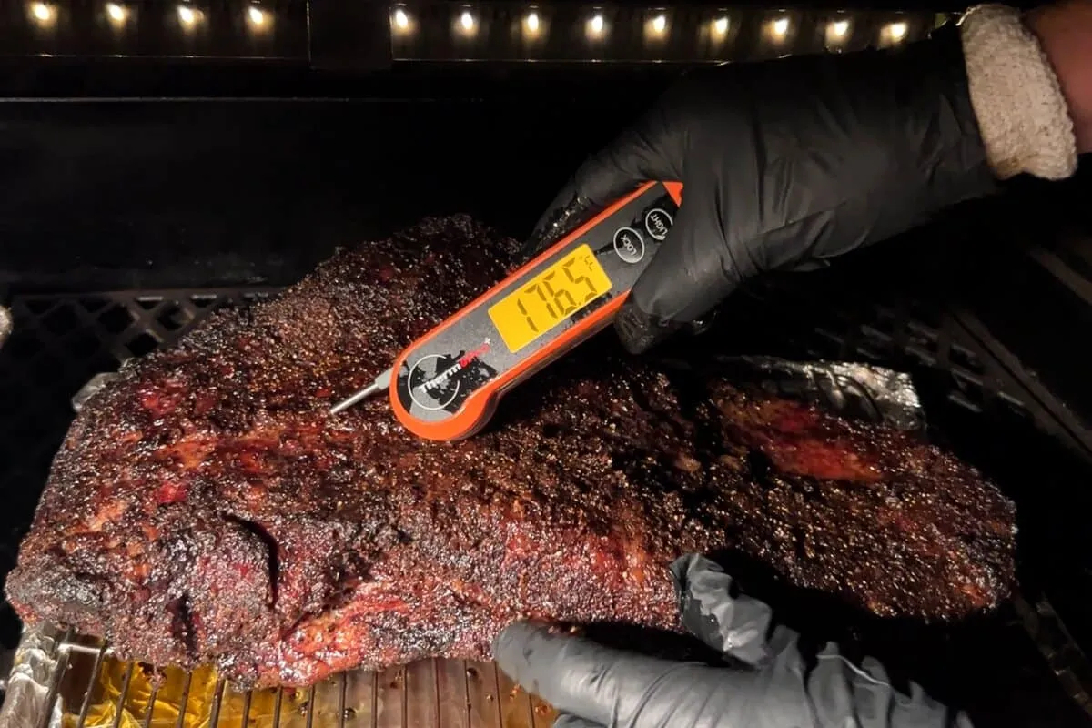 Maintaining Proper Temperature  to BBQ Brisket