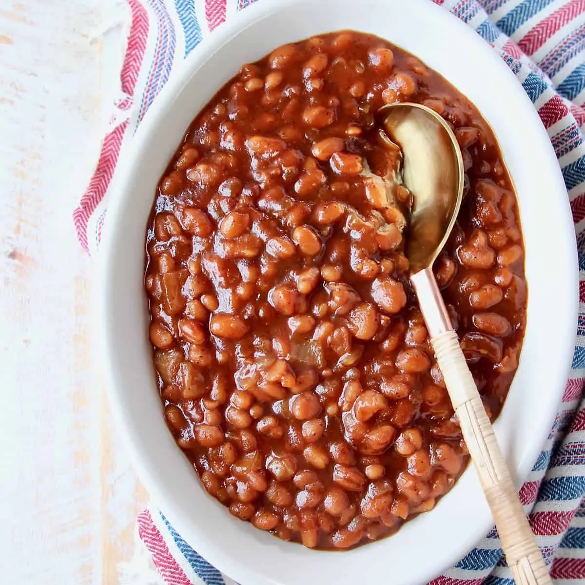 Recipe on how to make bbq baked beans