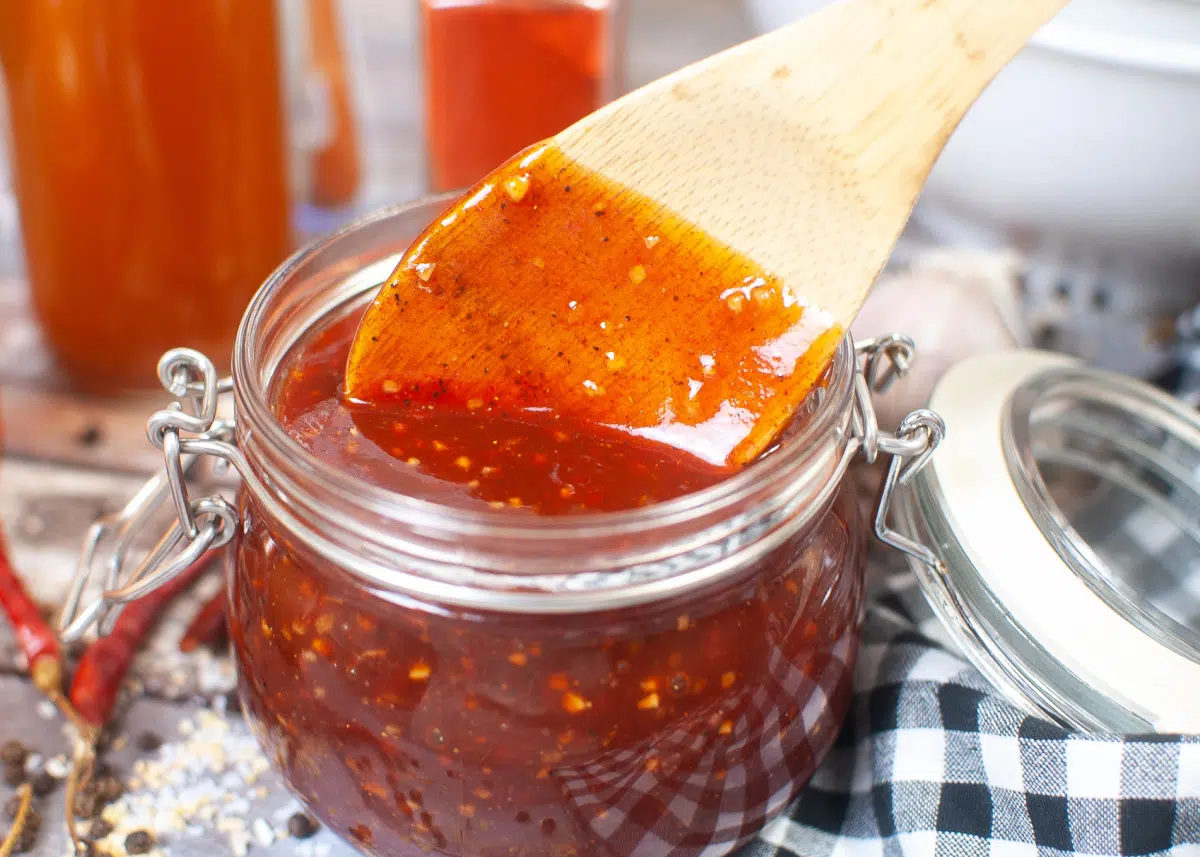 How to Make Sweet and Spicy BBQ Sauce?
