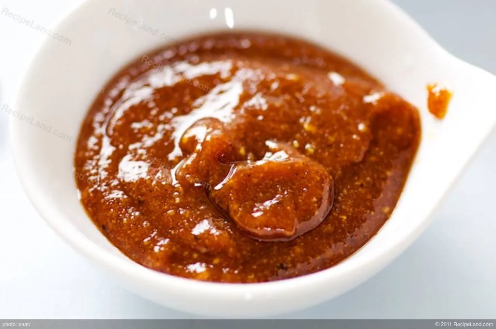 Recipe for hot and spicy BBQ sauce