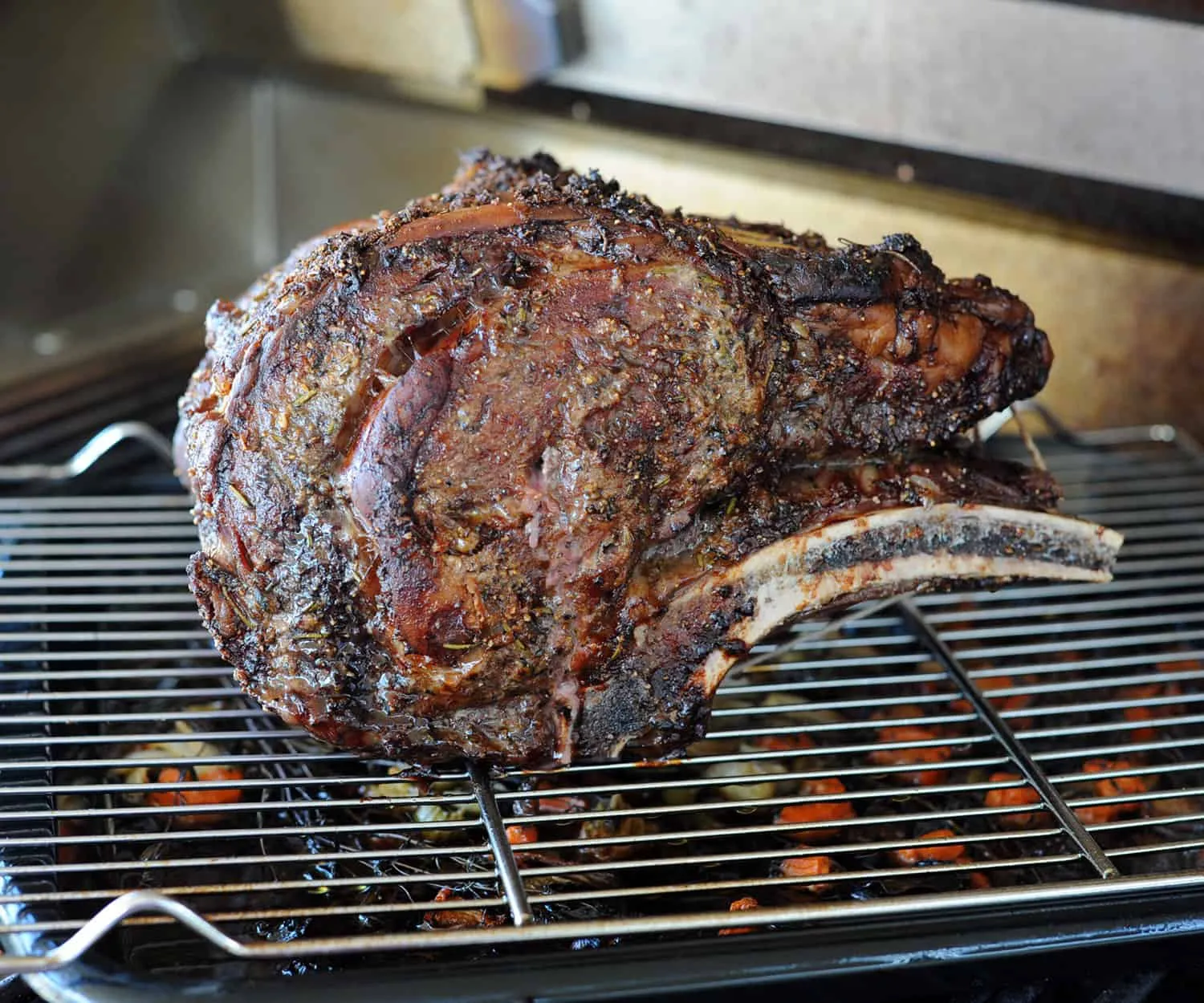 How to Grill a Prime Rib Roast on the BBQ