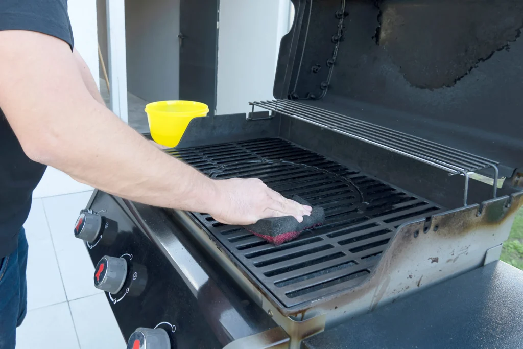 Safety Tips to clean grill