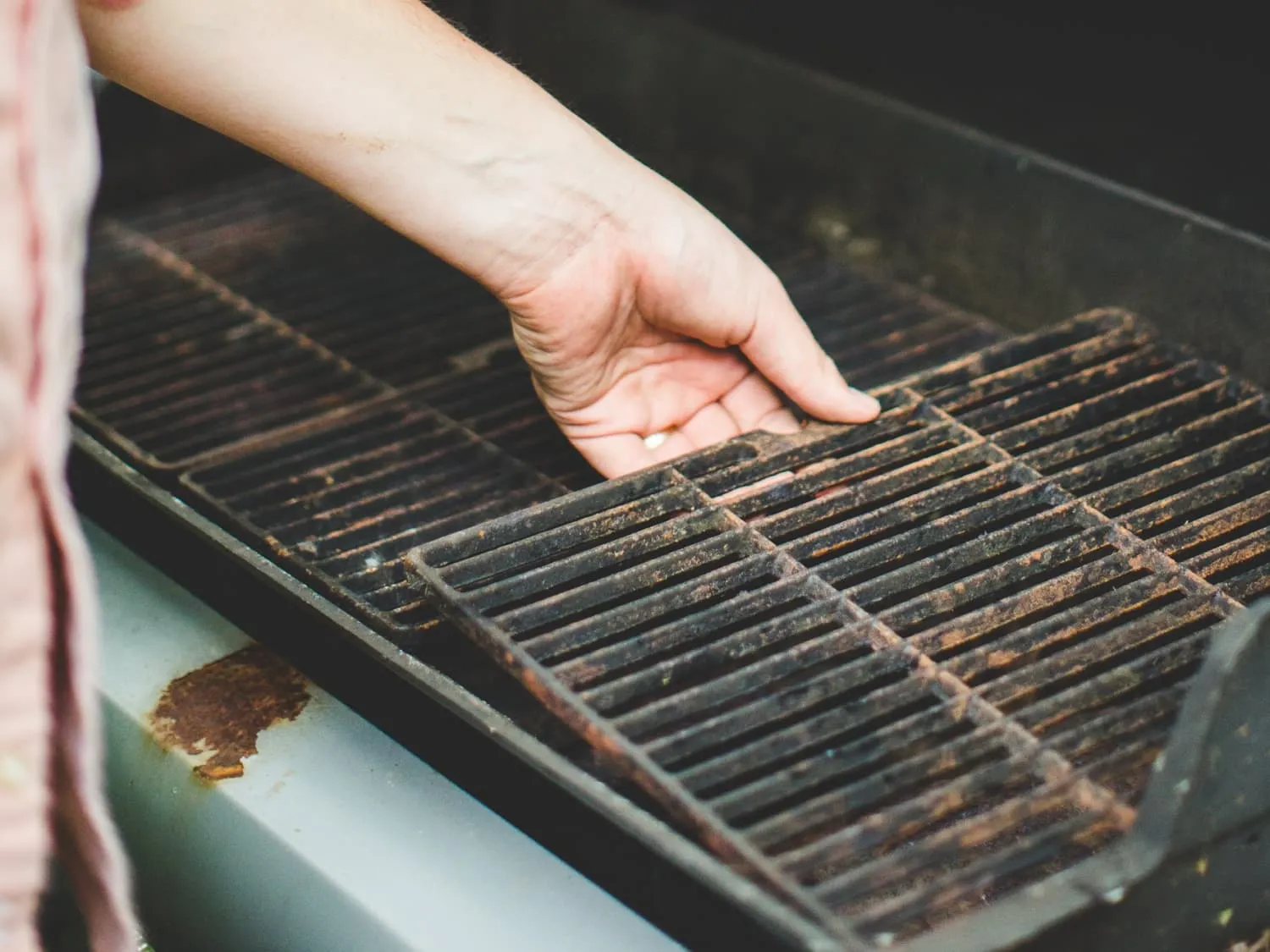 Step-by-Step Guide to Removing Rust of bbq grill