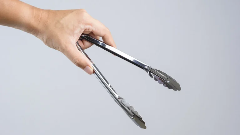 Top Grill Tongs of 2024: A Comprehensive Review