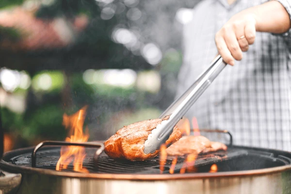 Are Silicone Tongs Heat-Resistant? (Version Grill)